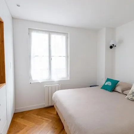 Contemporain Rénové Dans Le Centre De Appartamento *